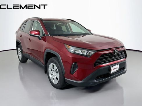 Used 2020 Toyota RAV4 LE AWD/4WD image 5
