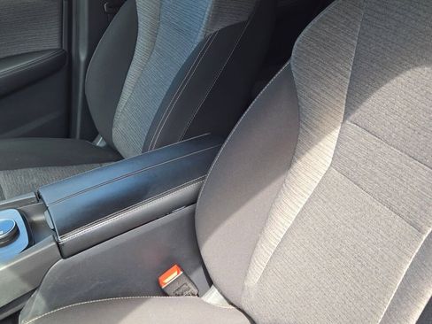 Used 2023 Nissan Rogue SV image 21