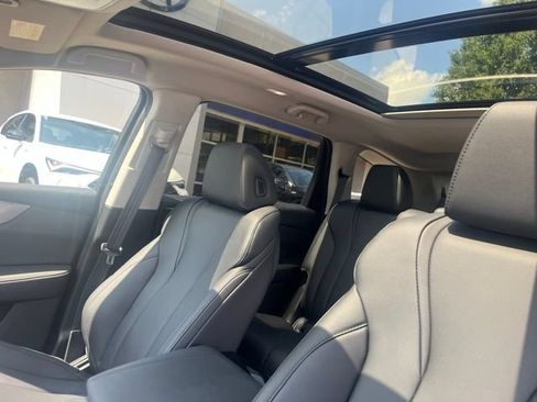 Certified 2026 Acura MDX SH-AWD image 37
