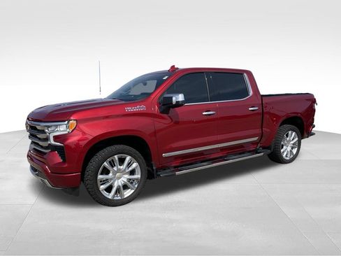 Used 2023 Chevrolet Silverado 1500 High Country w/ Technology Package AWD/4WD image 5