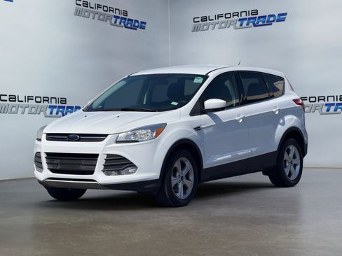 Used 2016 Ford Escape SE image 9