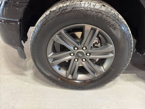 Used 2023 Ford F150 Lariat w/ Equipment Group 502A High image 18