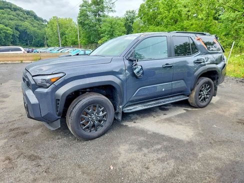 Used 2026 Toyota 4Runner SR5 AWD/4WD image 2