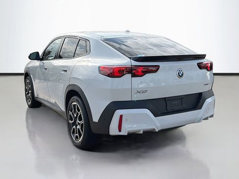 Certified 2025 BMW X2 xDrive28i w/ Convenience Package image 6
