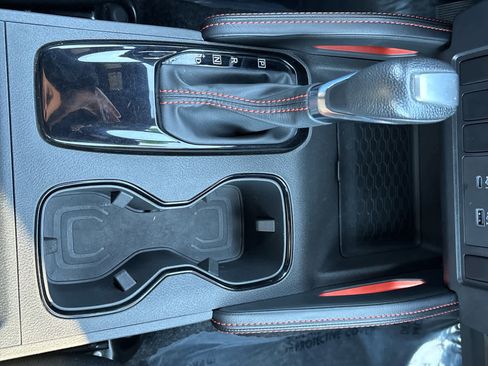 Used 2024 Nissan Frontier PRO-4X w/ Off-Road Protection Package image 16