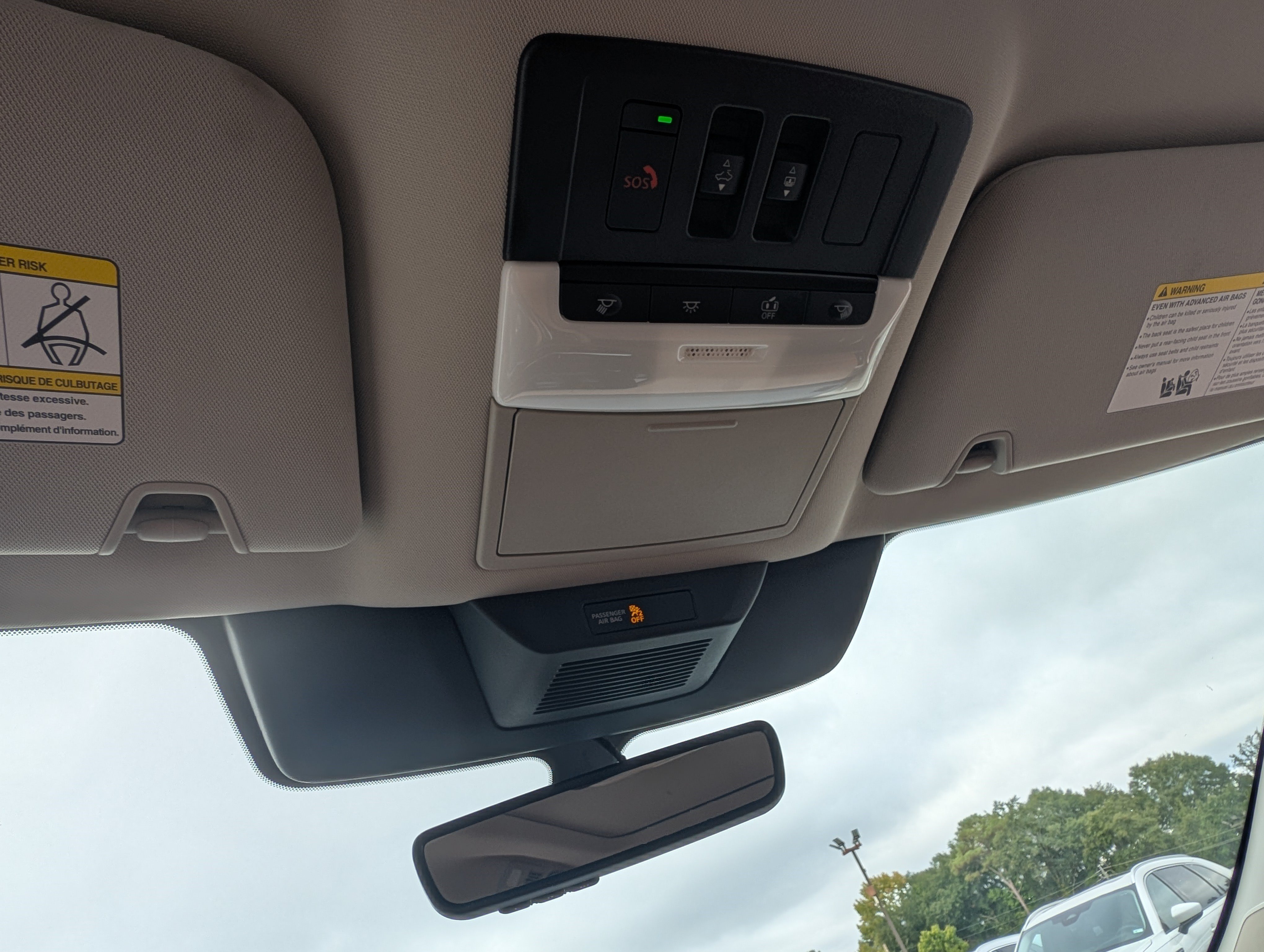 Used 2025 Nissan Pathfinder Platinum w/ Cargo Package FWD image 32