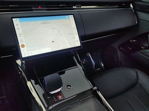 Used 2025 Land Rover Range Rover Sport Dynamic SE image 43