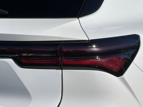 Used 2024 Chevrolet Equinox EV LT image 45