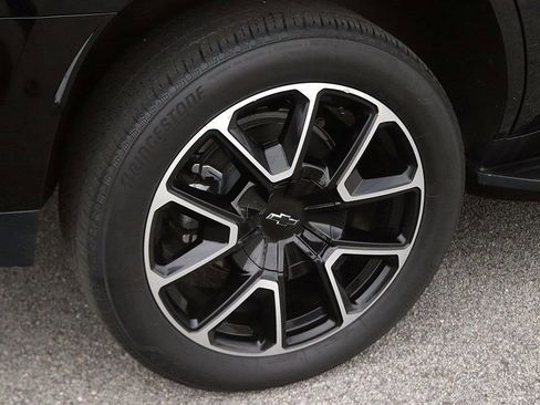 Used 2024 Chevrolet Tahoe RST w/ Luxury Package image 8