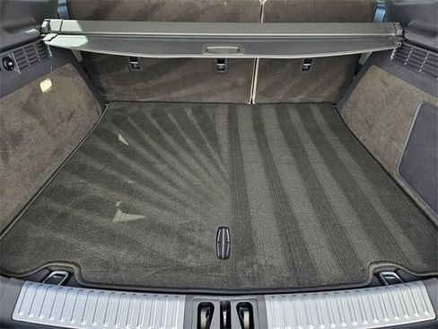 Used 2018 Lincoln MKX Reserve w/ Lincoln MKX Climate Package image 31