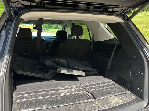 Used 2020 Chevrolet Traverse LT w/ Driver Confidence II Package AWD/4WD image 25