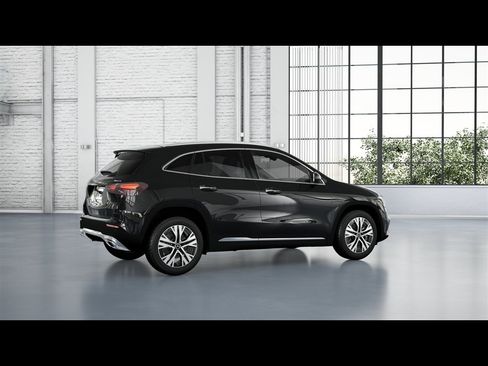 Certified 2026 Mercedes-Benz GLA 250 4MATIC image 14