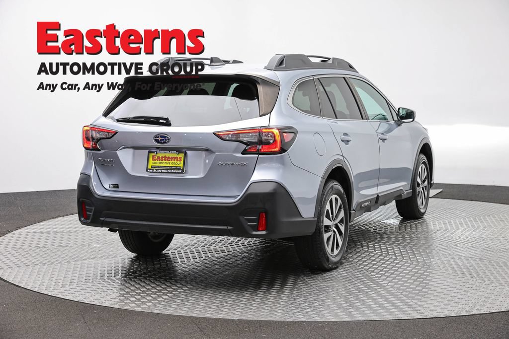 Used 2022 Subaru Outback Premium AWD/4WD image 6