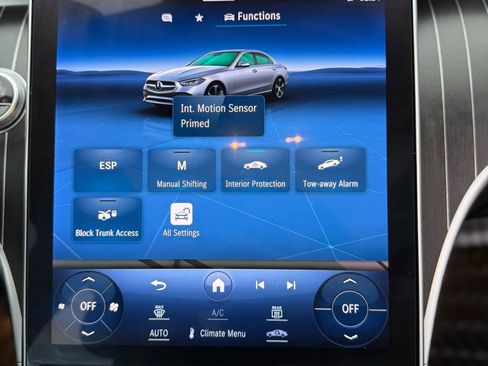 Used 2022 Mercedes-Benz C 300 4MATIC Sedan image 40