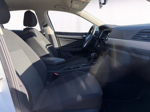 Used 2021 Volkswagen Jetta S image 10