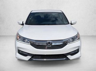 Used 2017 Honda Accord Sport Special Edition video 2