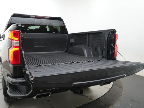 Used 2024 Chevrolet Silverado 1500 RST AWD/4WD image 19