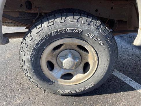 Used 2000 Ford F150 XL image 13