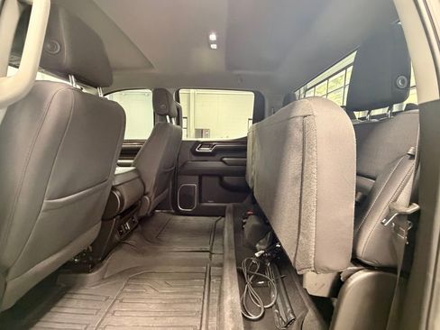 Used 2024 GMC Sierra 1500 Elevation image 21