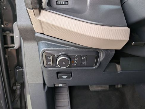 Used 2022 Ford Bronco Wildtrak AWD/4WD image 31