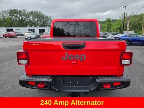 Used 2021 Jeep Gladiator Rubicon w/ Trailer Tow Package AWD/4WD image 8