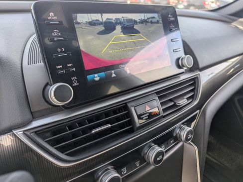 Used 2021 Honda Accord Sport image 29