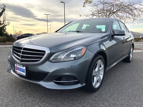 Used 2016 Mercedes-Benz E 350 4MATIC image 4