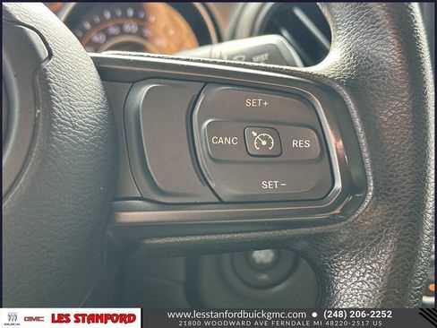 Used 2021 Jeep Gladiator Sport AWD/4WD image 23
