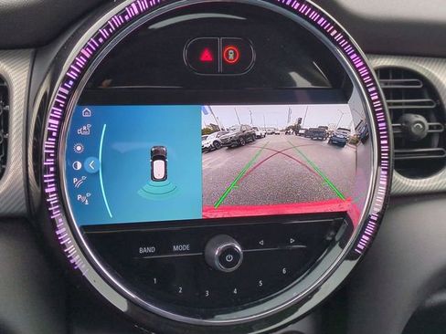 Used 2024 MINI Cooper 2-Door Hardtop image 22