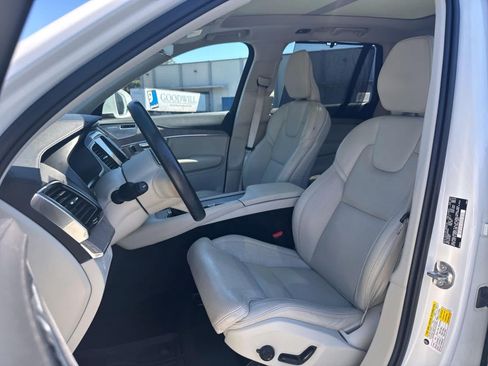 Used 2022 Volvo XC90 T6 Inscription w/ Advanced Package AWD/4WD image 4