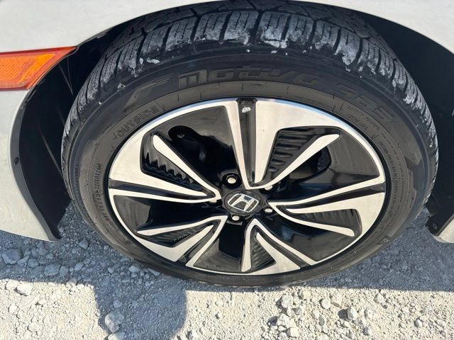 Used 2018 Honda Civic EX-L image 20