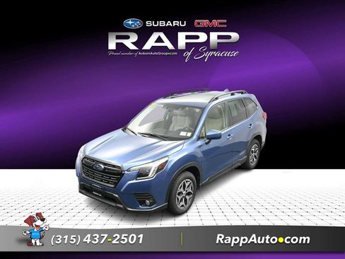 Used 2023 Subaru Forester Premium AWD/4WD image 1