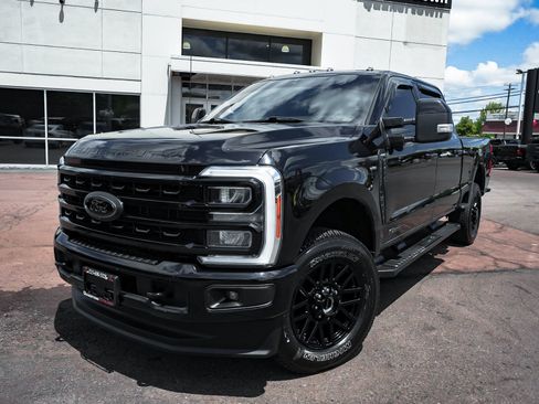 Used 2023 Ford F250 Lariat w/ Black Appearance Package AWD/4WD image 55