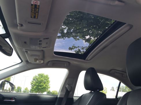 Used 2015 Lexus IS 250 RWD image 30