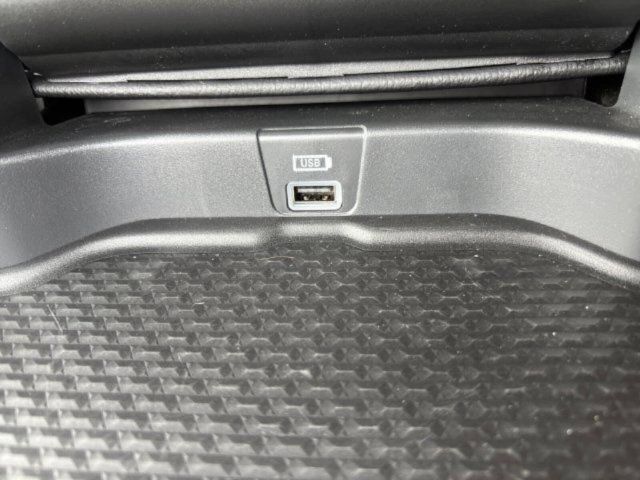 Used 2022 RAM 1500 Rebel AWD/4WD image 31