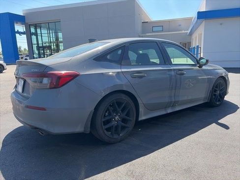 Used 2025 Honda Civic Sport image 8