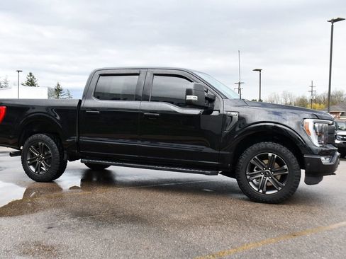 Used 2022 Ford F150 Lariat w/ Equipment Group 502A High image 8