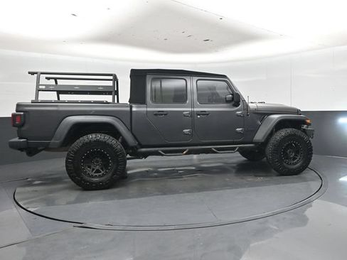 Used 2020 Jeep Gladiator Sport w/ Quick Order Package 24S AWD/4WD image 2
