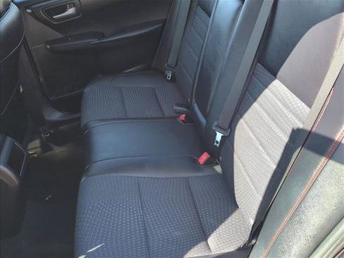 Used 2015 Toyota Camry SE FWD image 22