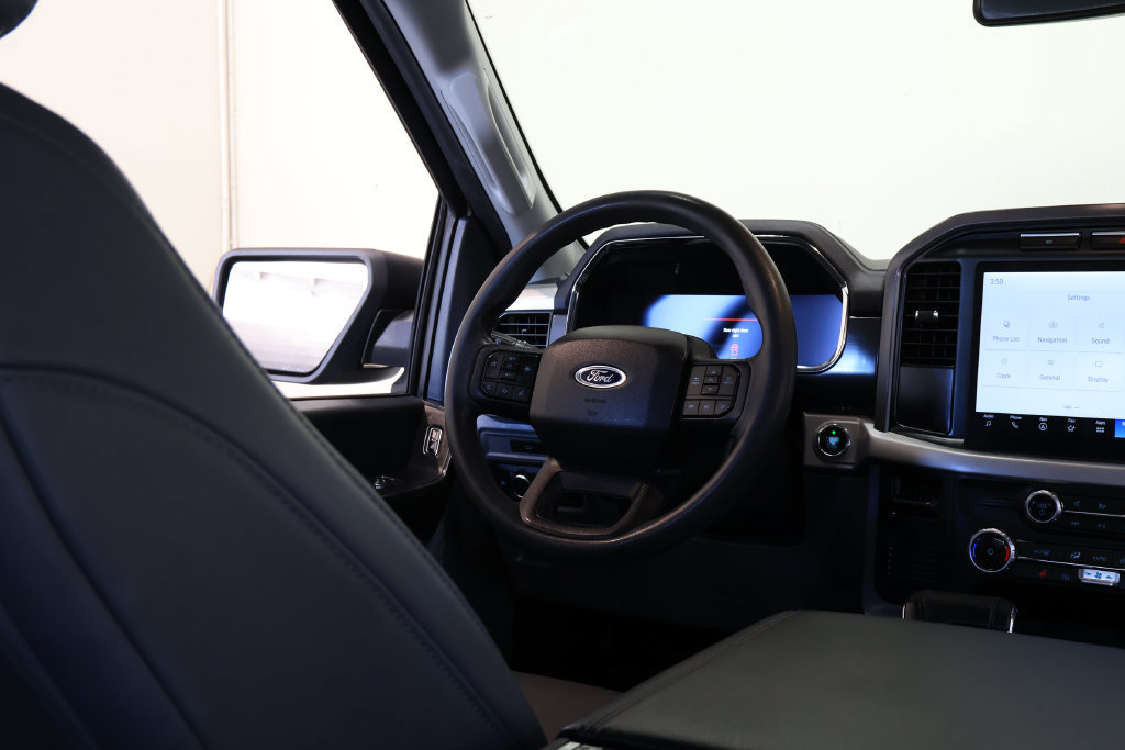 Used 2023 Ford F150 Lightning Pro AWD/4WD image 26