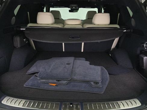 Used 2025 Genesis GV80 3.5T Prestige image 11