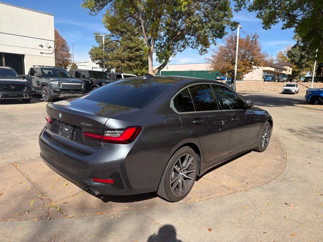 Used 2022 BMW 330i xDrive Sedan w/ Premium Package 2 AWD/4WD image 7
