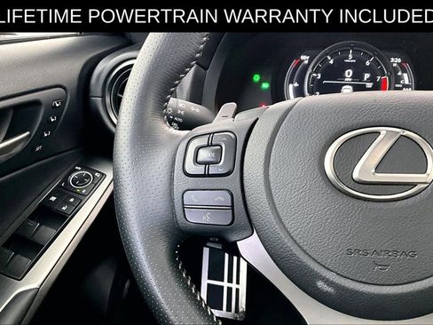Used 2025 Lexus IS 500 RWD image 27