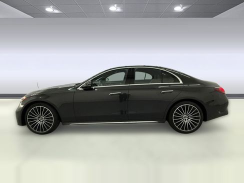 Certified 2024 Mercedes-Benz E 450 4MATIC Sedan image 2