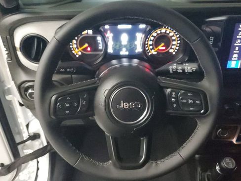 Used 2026 Jeep Wrangler Unlimited Sport AWD/4WD image 27