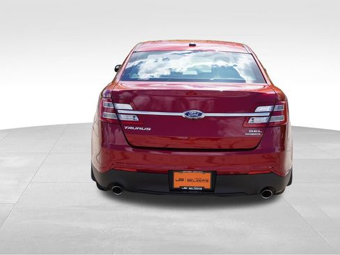 Used 2019 Ford Taurus SEL FWD image 6