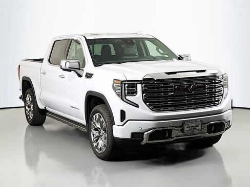 New 2026 GMC Sierra 1500 Denali w/ Denali Reserve Package AWD/4WD image 1