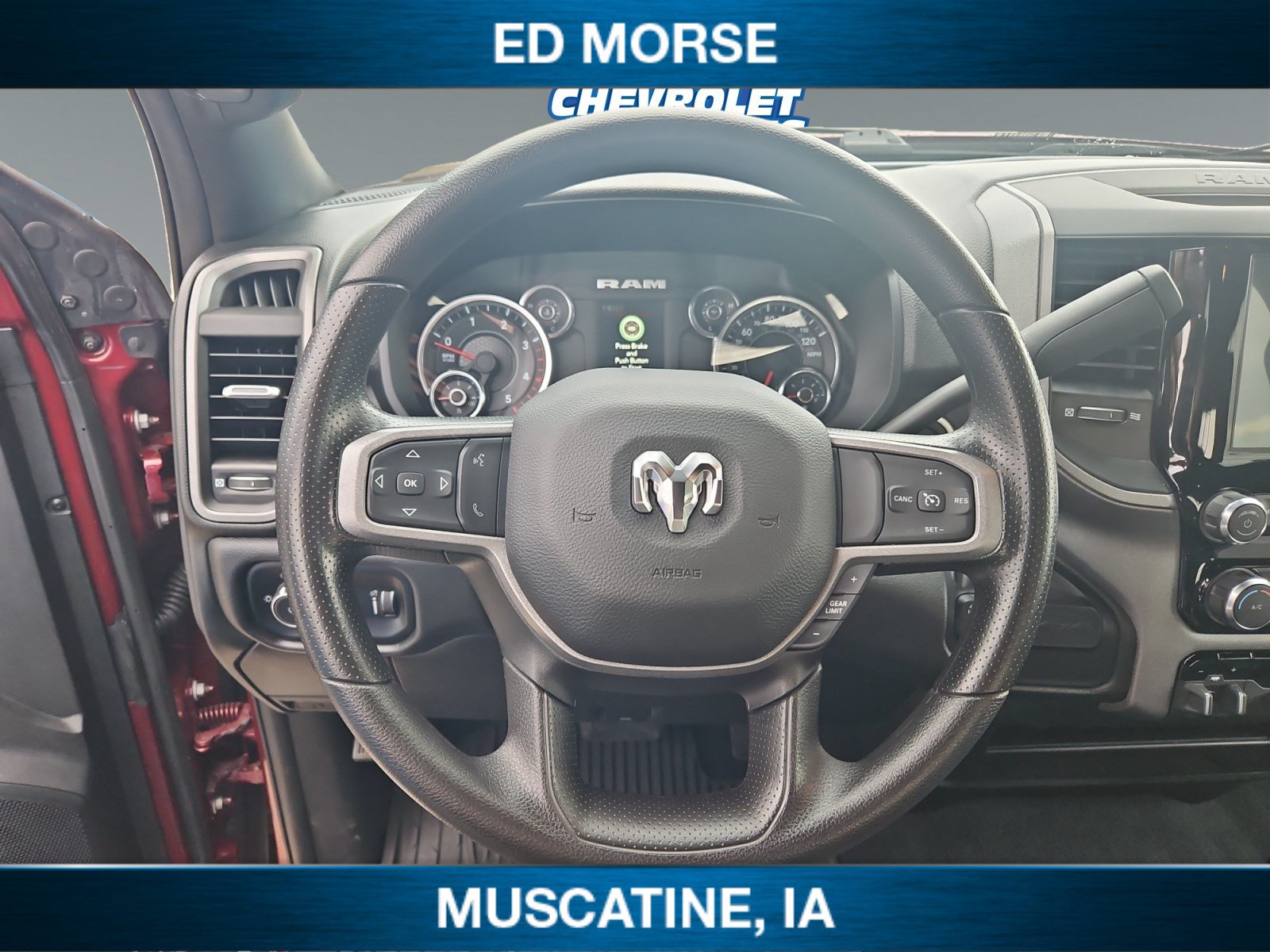 Used 2024 RAM 2500 Tradesman w/ Chrome Appearance Group AWD/4WD image 14