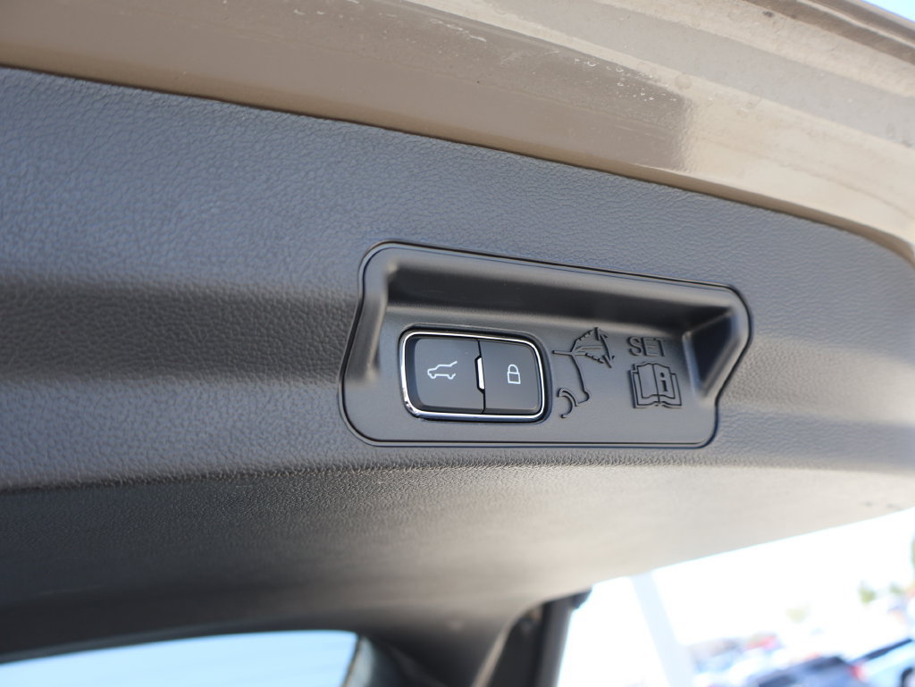 Used 2026 Ford Explorer ST w/ Sun And Sound Package AWD/4WD image 17