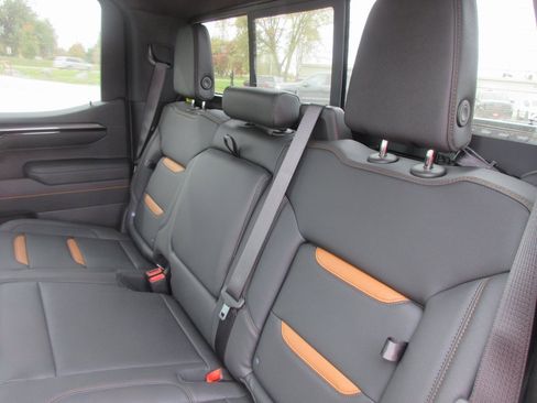 New 2026 GMC Sierra 1500 AT4 w/ AT4 Premium Package image 13